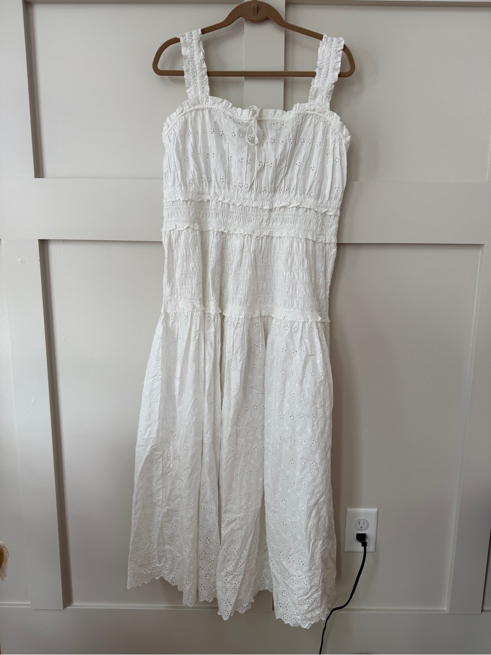Gap x Doen - White Eyelet Sundress with Smocked Bodice